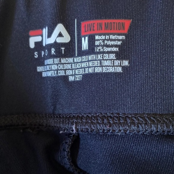 Fila athletic capris Size Medium - Picture 7 of 7